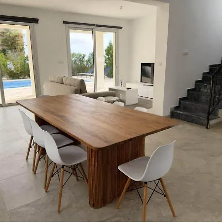 Seaview With Pool And Rooftop Terrace בית נופש Tala