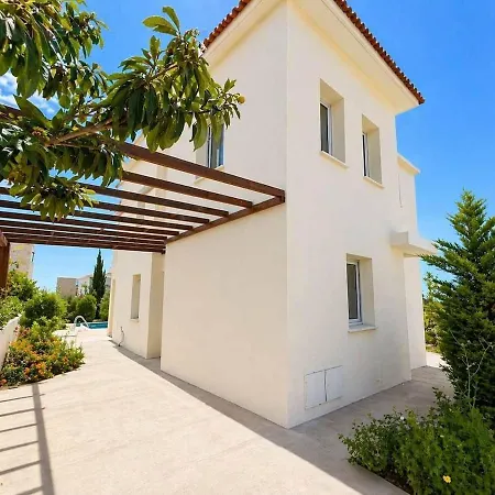 בית נופש Seaview With Pool And Rooftop Terrace *