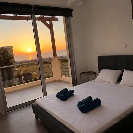 Seaview With Pool And Rooftop Terrace בית נופש Tala