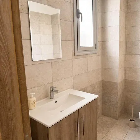 בית נופש Seaview With Pool And Rooftop Terrace Tala