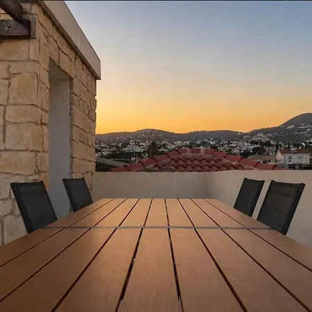 בית נופש Seaview With Pool And Rooftop Terrace *